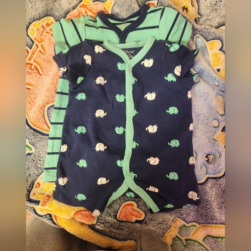 NWOT 3 Month Rompers - Picture 2 of 4
